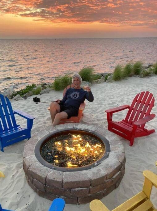 On The Rocks Villa Tampa Buitenkant foto